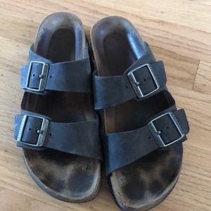 Black Birkenstock Arizona with soft footbed